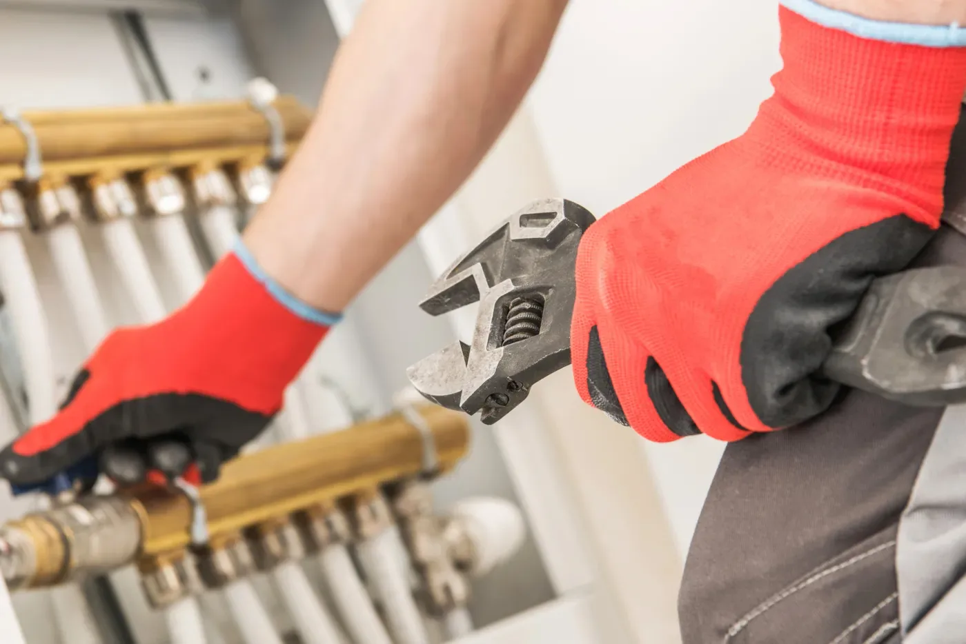Raccordement d'un collecteur de chauffage lors d'une rénovation en Essonne